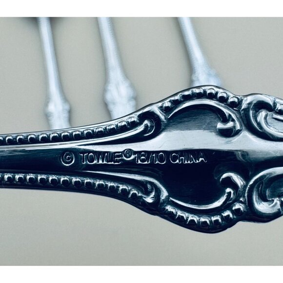 Set Of 5 Towle OLD COLONIAL 18/10 Stainless Serving Pieces - Picture 3 of 3